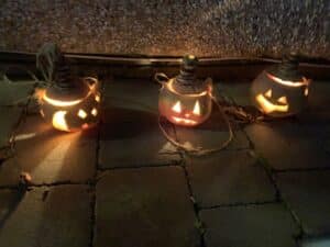 Turnip lanterns, Hop tu Naa